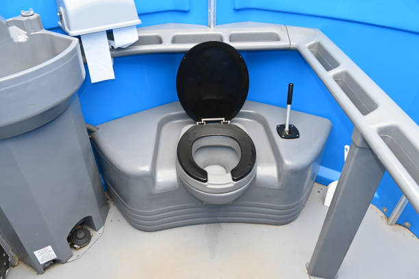 Best Emergency porta potty rental  in Williston, FL